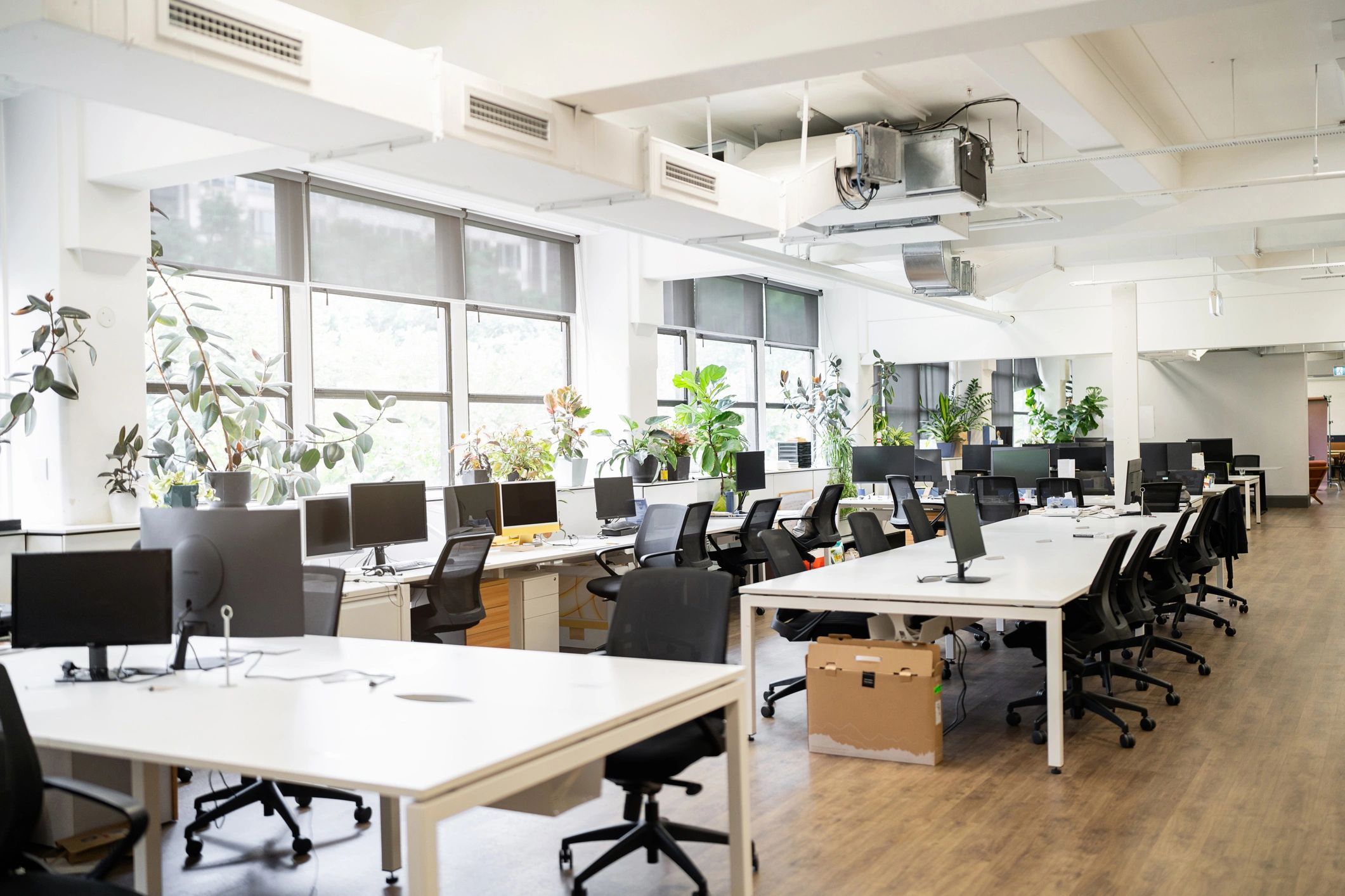 Clean modern office in Slough